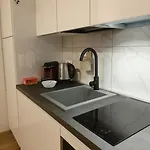 Centro - Design - Jr Con Terrazza - Ac - Wi Fi Apartamento Trieste