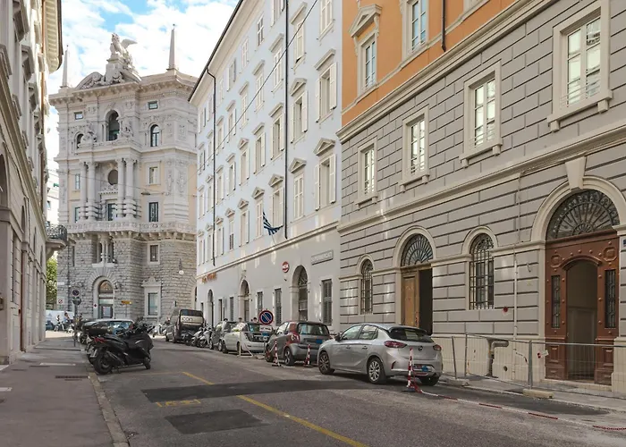 Centro - Design - Jr Con Terrazza - Ac - Wi Fi Apartamento Trieste