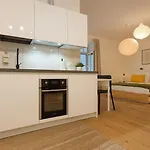 Centro - Design - Jr Con Terrazza - Ac - Wi Fi