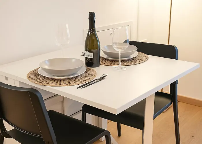 Centro - Design - Jr Con Terrazza - Ac - Wi Fi * Terst